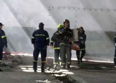 Εντυπωσιακές εικόνες από άσκηση ετοιμότητας της Πυροσβεστικής σε εγκαταλειμμένο εργοστάσιο | (ΒΙΝΤΕΟ)